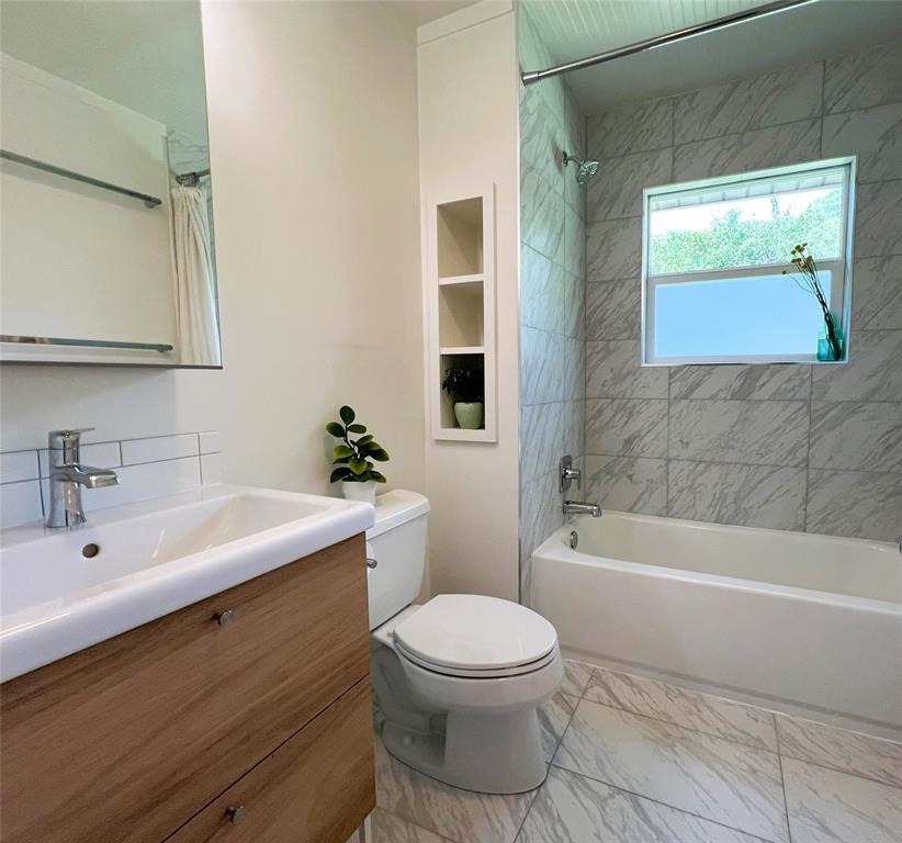 Lake Highlands Estates - Residential Lease