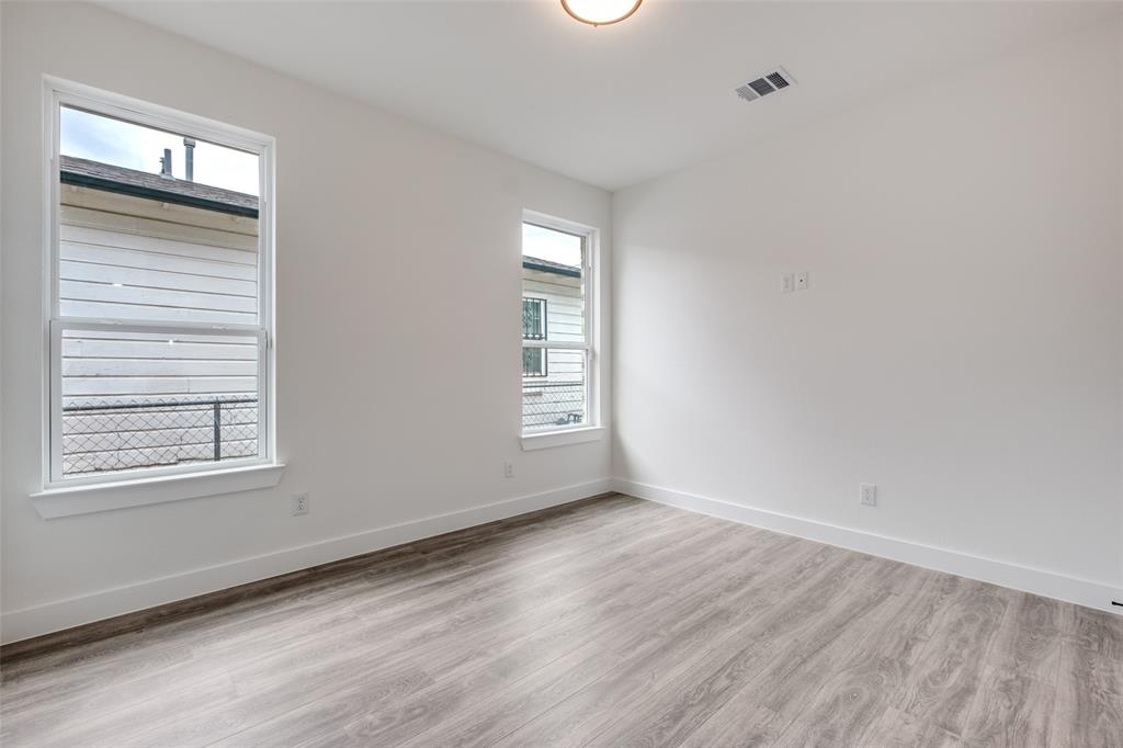 Central Ave 03 - Residential