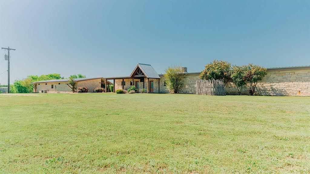 175 Tobacco Road