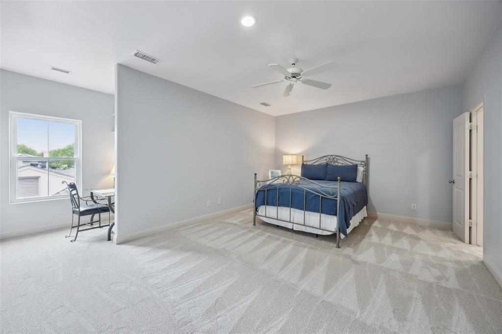 Royal Crest - Residential