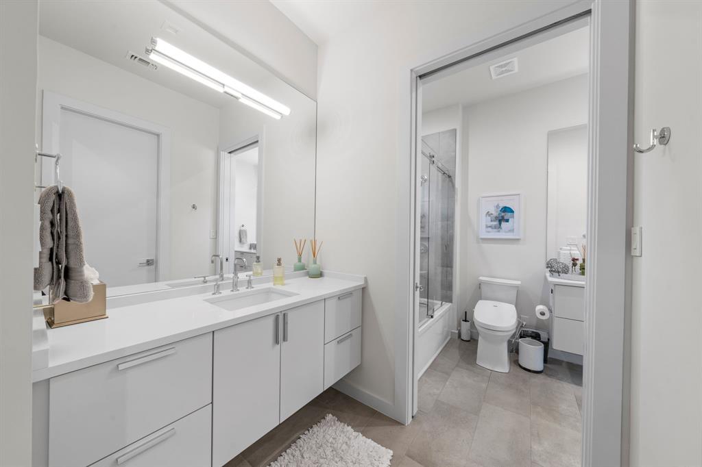 T R Harris - Residential