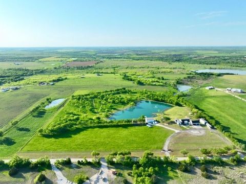 1800 Moseley Road Ennis TX 75119