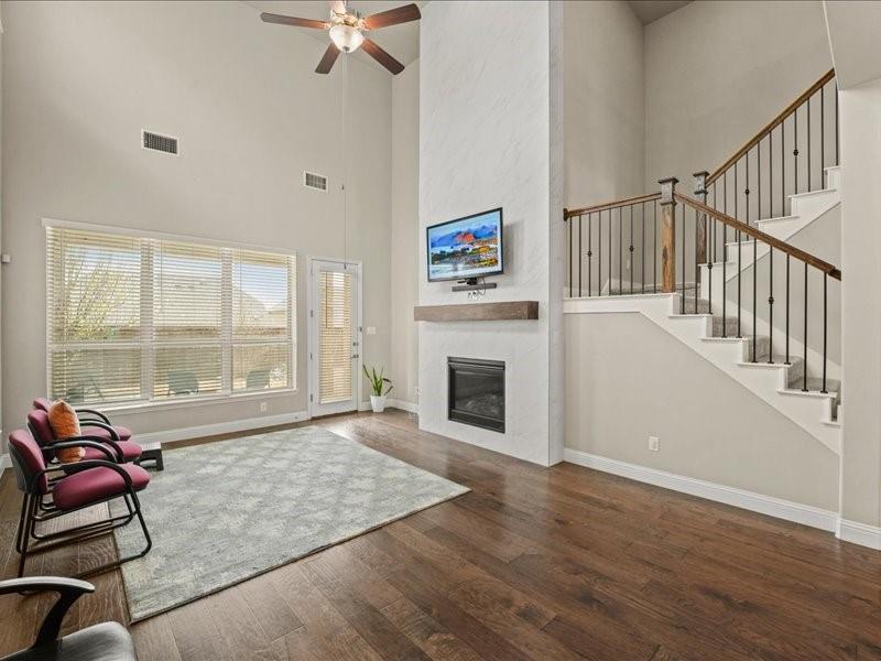 Estancia - Residential