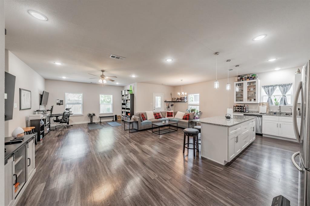 Sunrise Add - Residential Lease