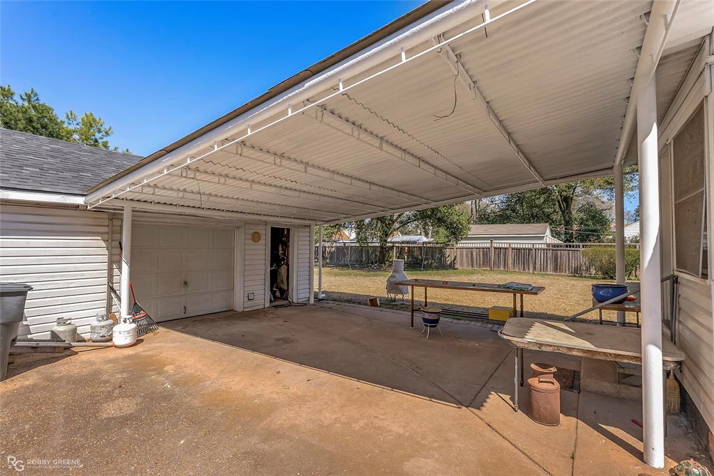 Shreveport, Louisiana 71105, United States, 2 Bedrooms Bedrooms, ,1 BathroomBathrooms,Residential,Active,87264