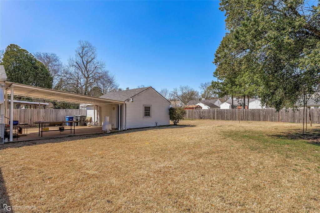 Shreveport, Louisiana 71105, United States, 2 Bedrooms Bedrooms, ,1 BathroomBathrooms,Residential,Active,87264