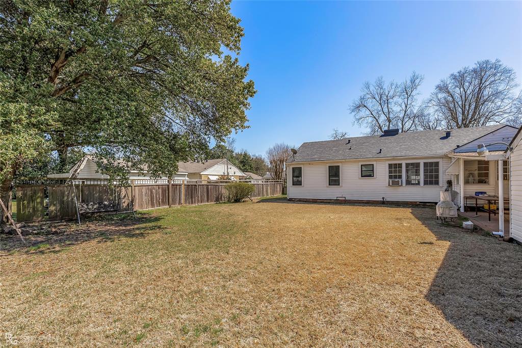 Shreveport, Louisiana 71105, United States, 2 Bedrooms Bedrooms, ,1 BathroomBathrooms,Residential,Active,87264