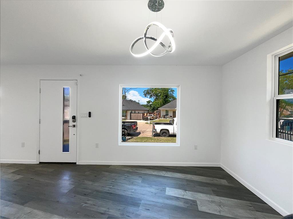 Ellis M G Add - Residential