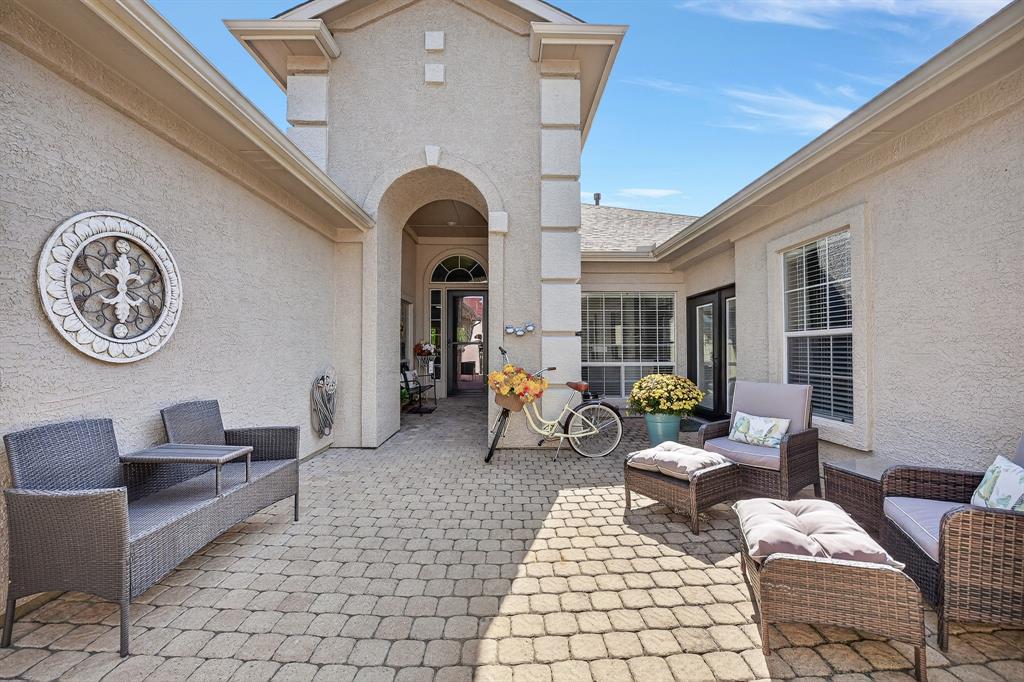 9813 Callaway Court