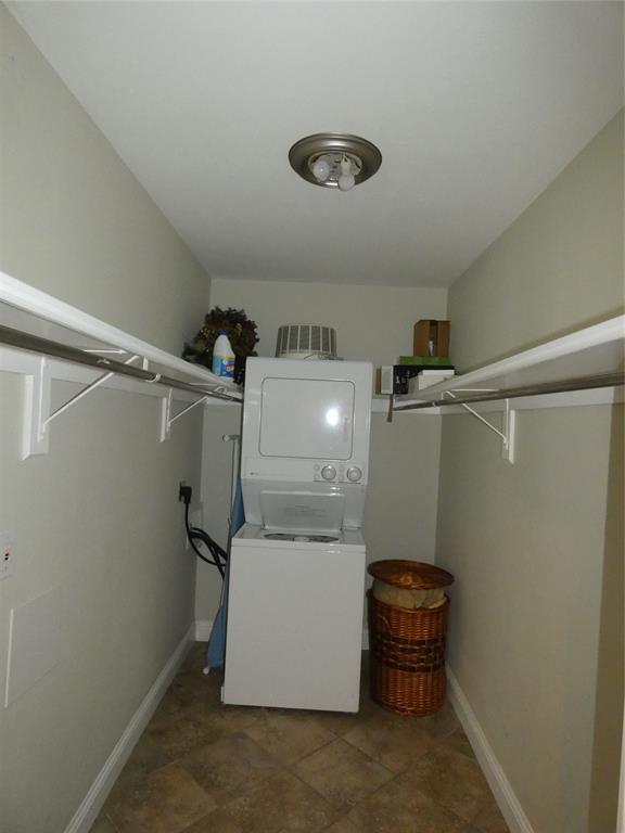 Hollows North Condominium - Residential