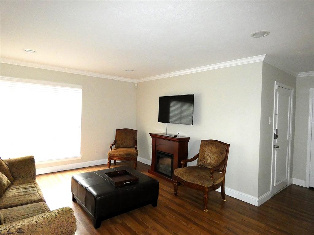 10534 Stone Canyon Road 111