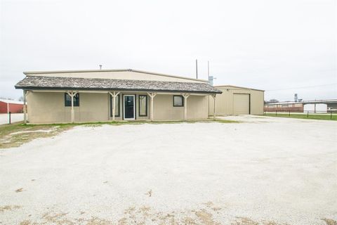 1024 Us-377 A Pilot Point TX 76258