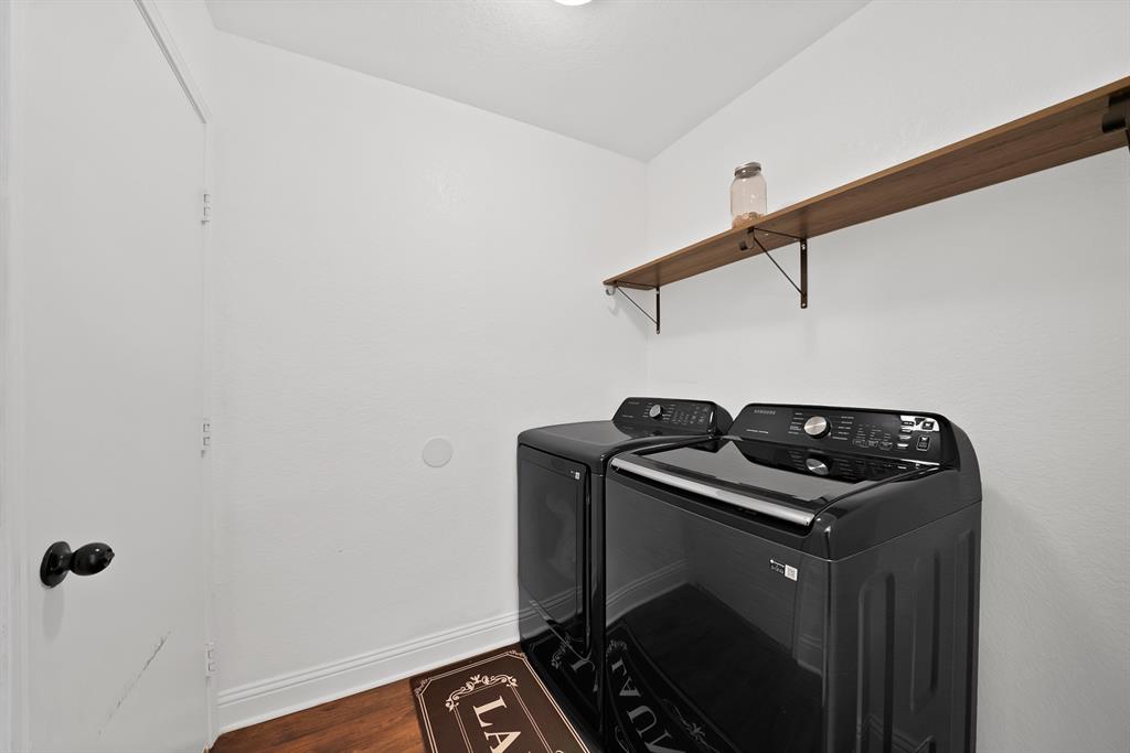 Keswick Gardens Ph 01 - Residential