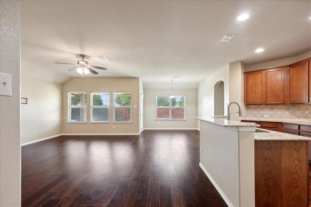 Sunset Pointe Ph Eight - Residential Lease