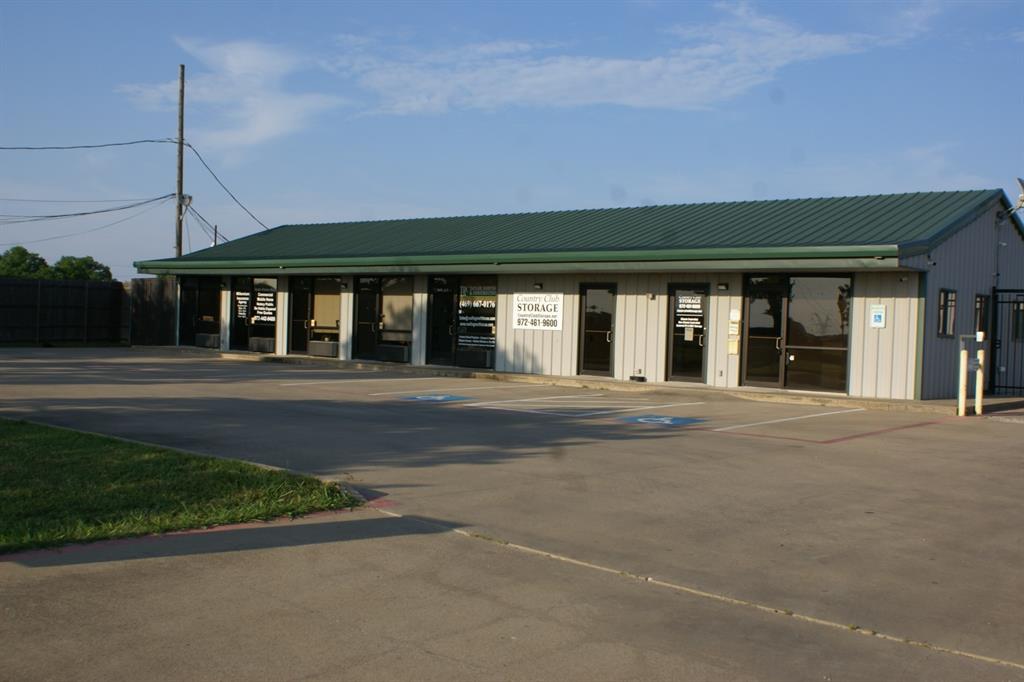 Country Club storage - Commercial Lease