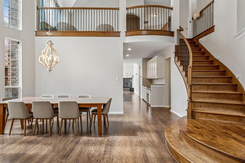 2245 Jaguar Drive