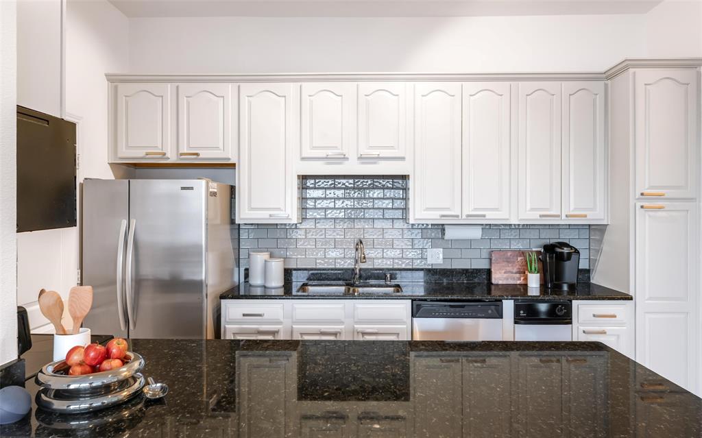 Renaissance On Turtle Creek Condo - Residential