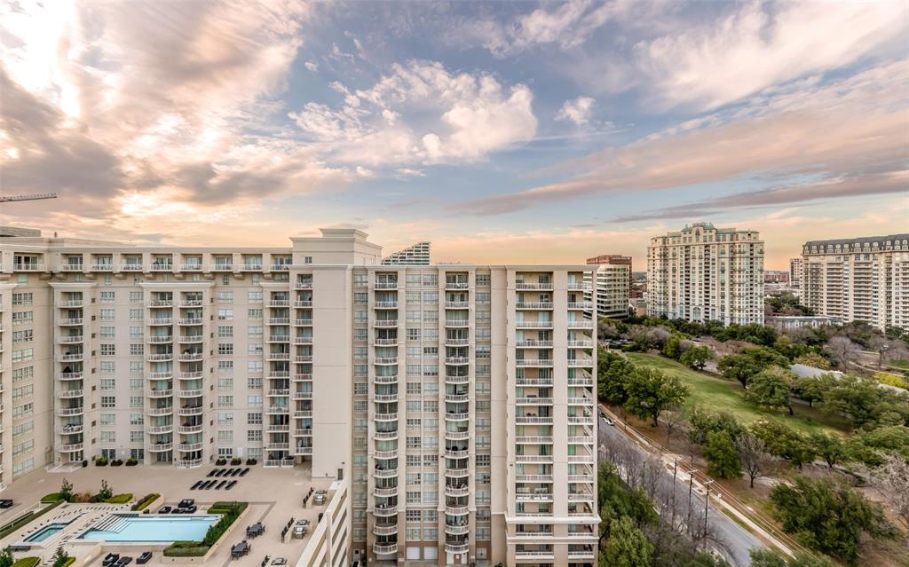 Renaissance On Turtle Creek Condo - Residential