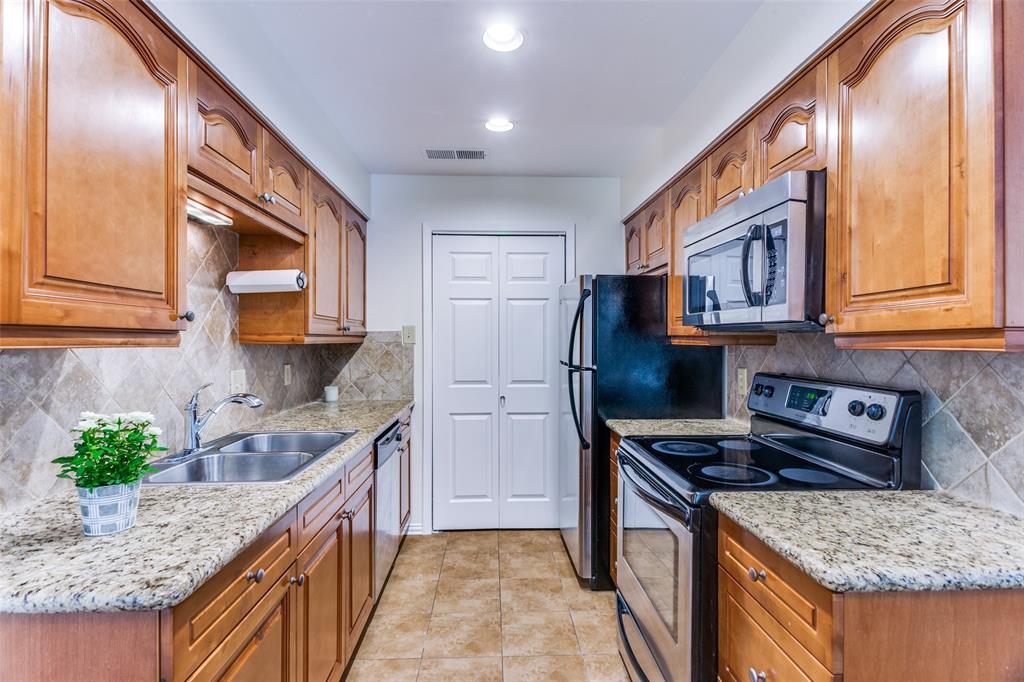 5765 Cedar Creek Drive