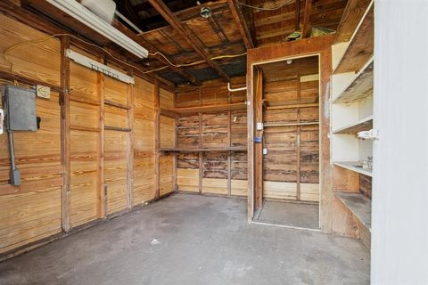 Tiny photo for 114 Otis Street, Whitesboro, TX 76273 (MLS # 21102054)