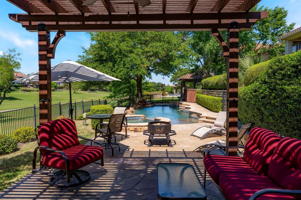 1802 Driskill Drive