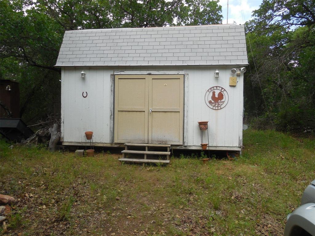 Mary Fury 127 - Land