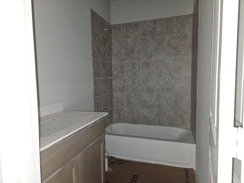 Aero Vista - Residential