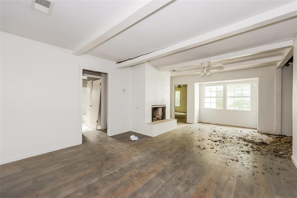 245 Straw Road