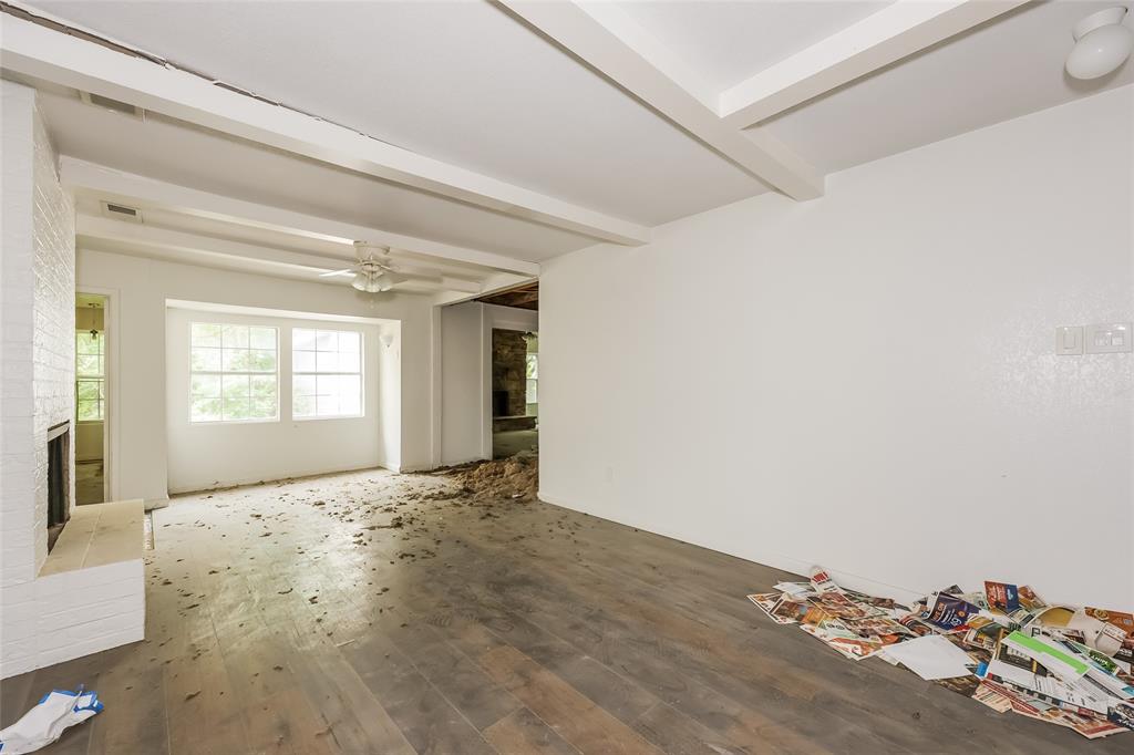 245 Straw Road