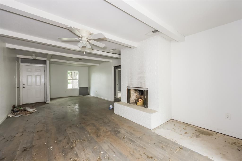 245 Straw Road
