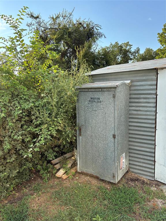 Jm Kirkman Surv Abs #477 - Residential Lease