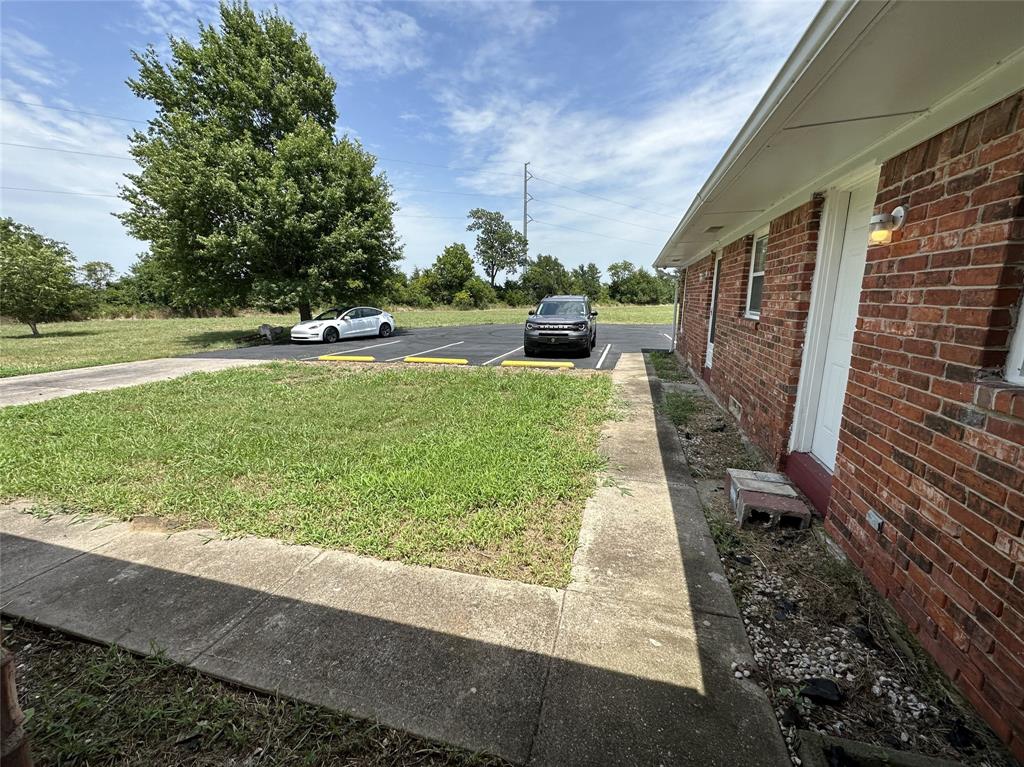 David V Winkle Surv Abs 937 - Commercial Lease