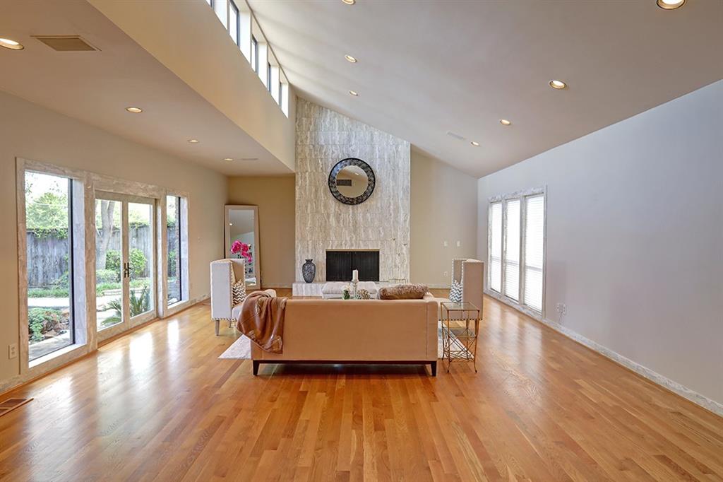 10695 Pagewood Drive