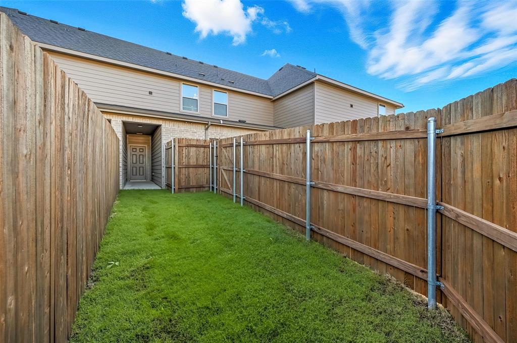 The Retreat at North Grv Ph 1 - Residential Lease