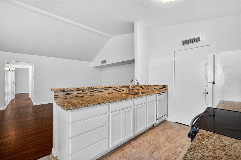 Colony 25 - Residential