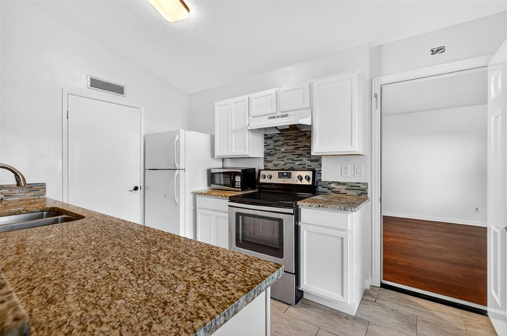 Colony 25 - Residential