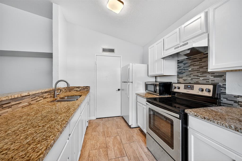 Colony 25 - Residential