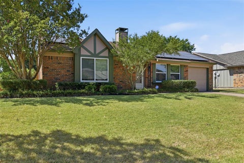 Photo of 150 Brockway Drive, Rockwall, TX 75032 (MLS # 21355282)