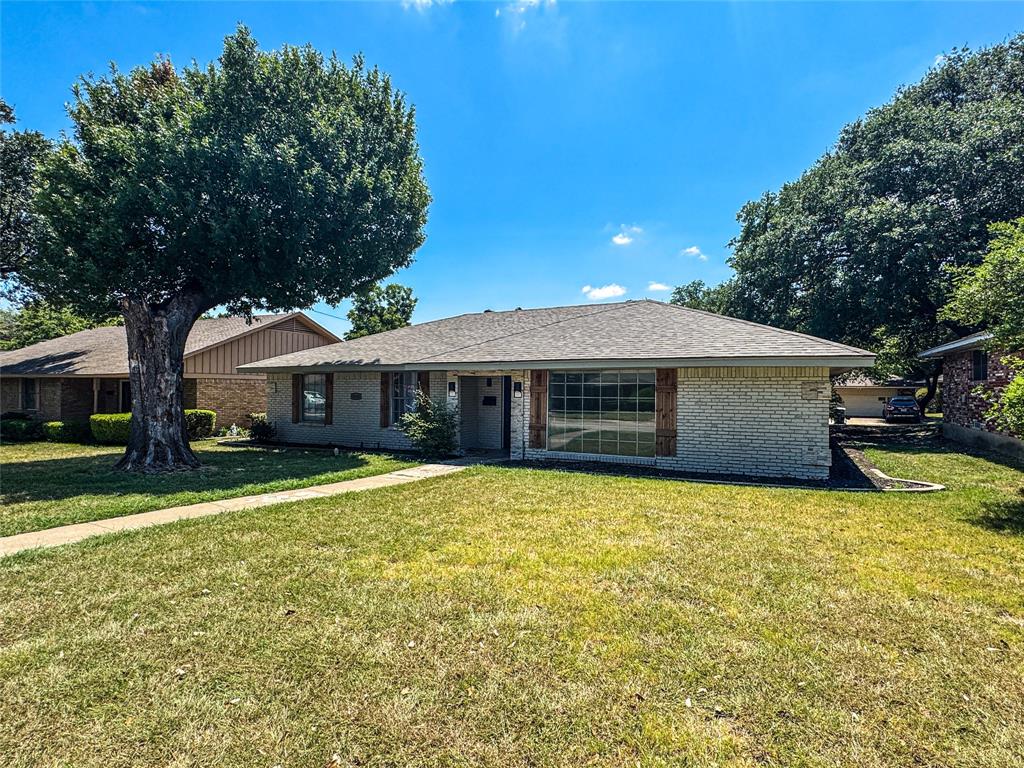 5620 Marblehead Drive