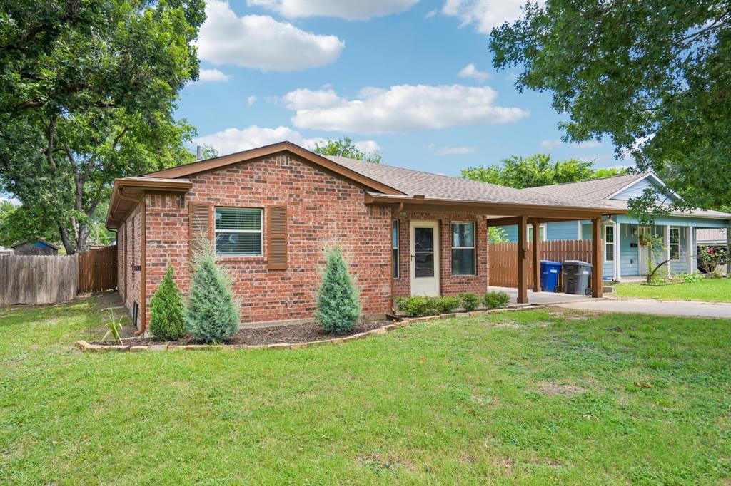 923 Rockwall Street