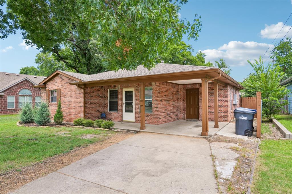 923 Rockwall Street