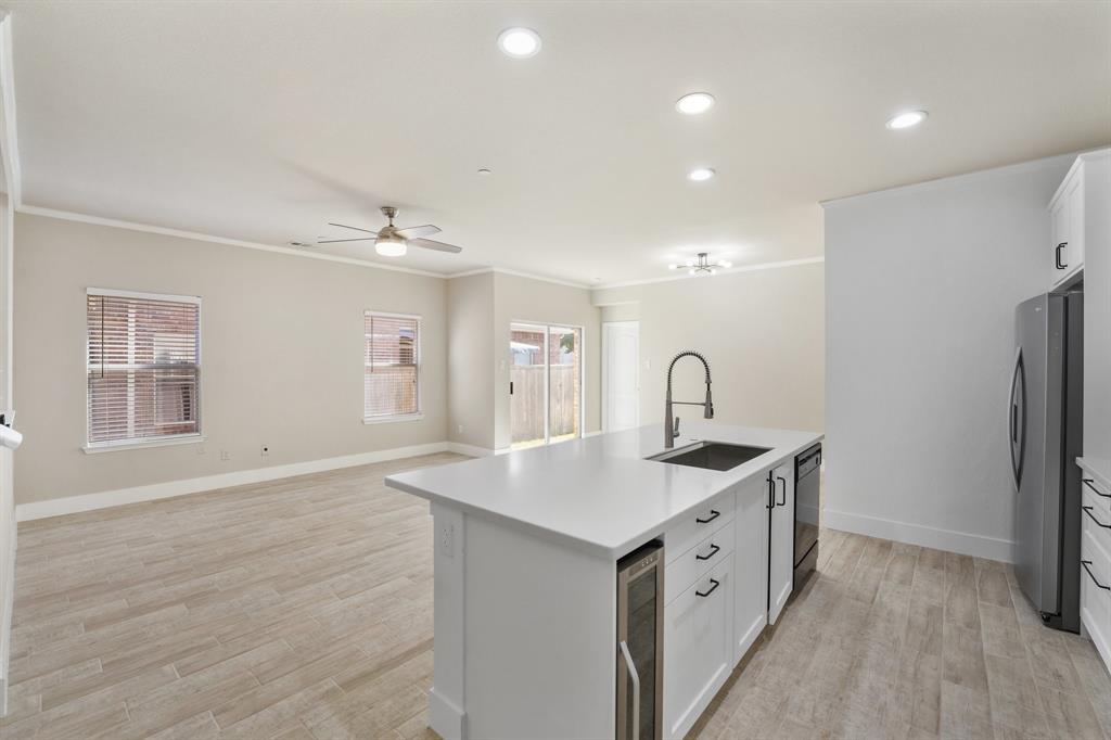 The Cascades At The Legends Ph - Residential Lease