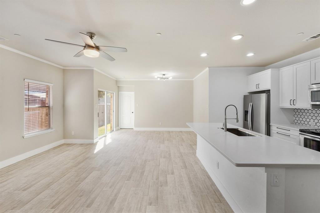 The Cascades At The Legends Ph - Residential Lease