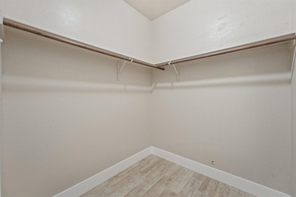 The Cascades At The Legends Ph - Residential Lease