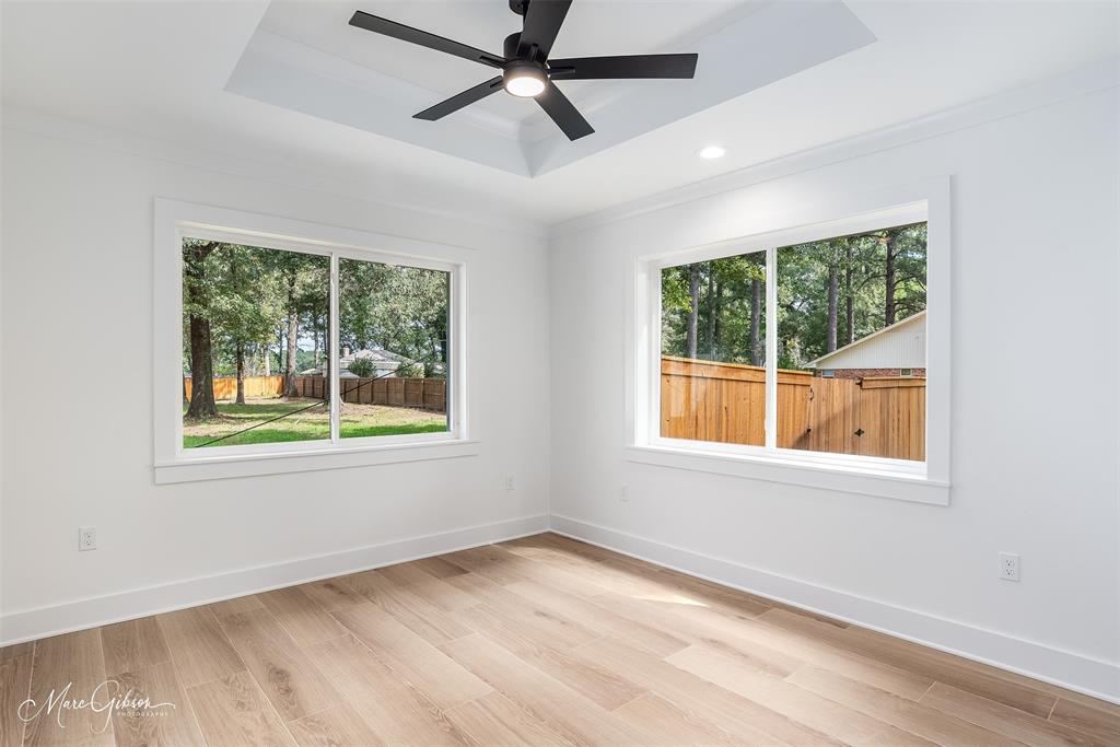 J E Jones - Residential