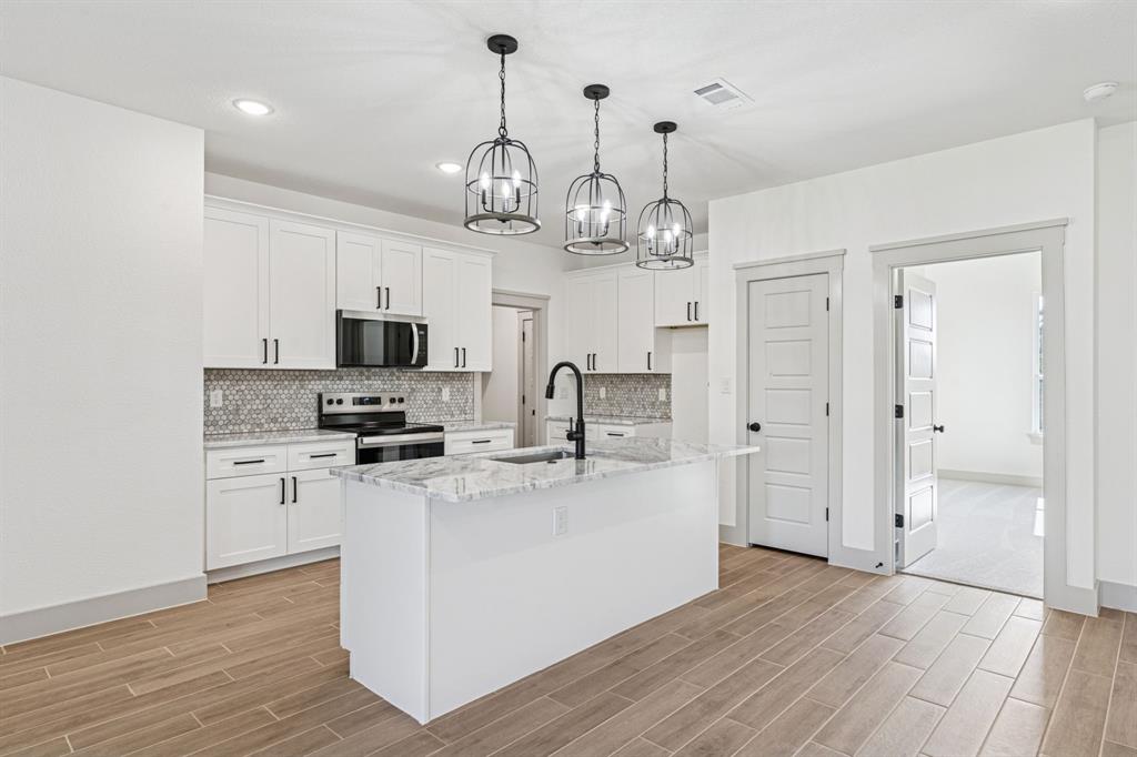 Canyon Creek - Residential