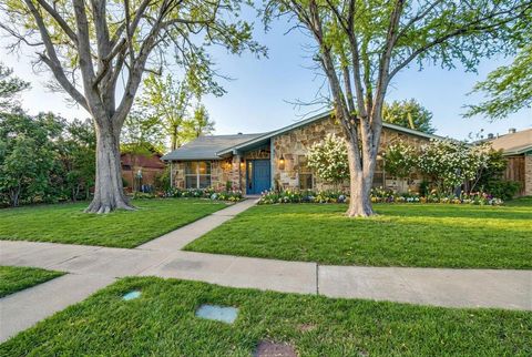 Photo of 5302 Heather Glen Drive, Garland, TX 75043 (MLS # 21177942)