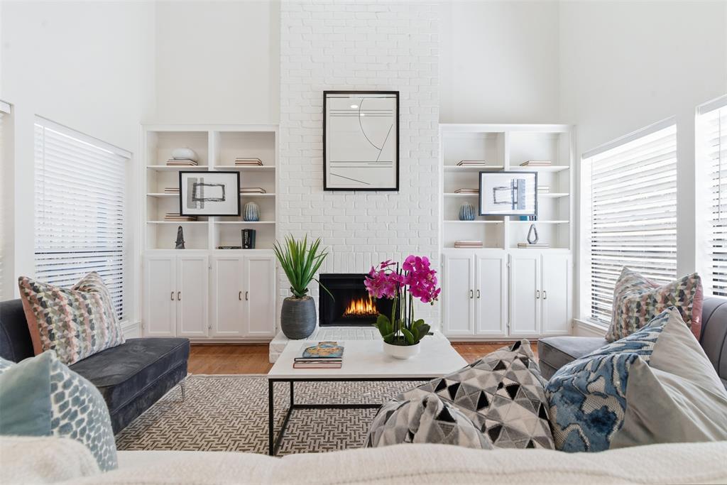 MEADOWS WEST - Residential