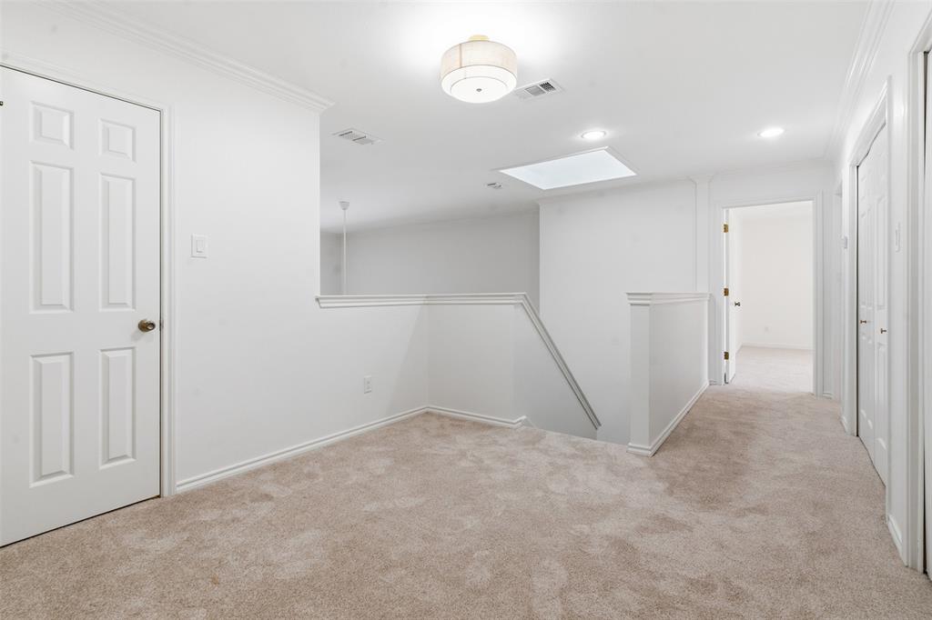 MEADOWS WEST - Residential