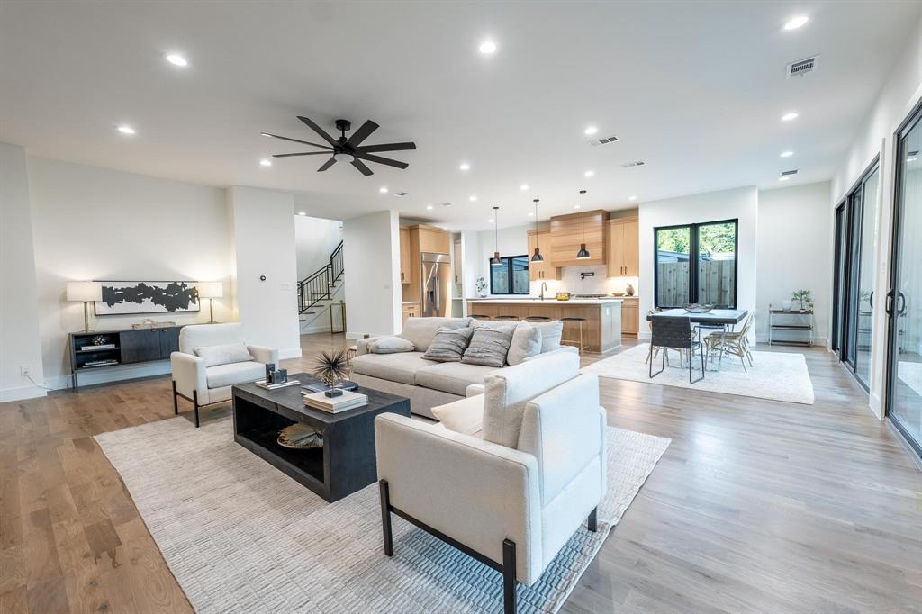 Wilshire Heights - Residential